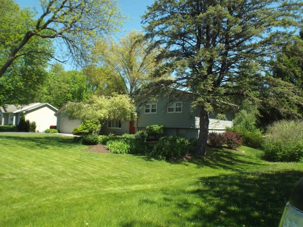 642 Homestead, ROCKFORD, Illinois 61102, 3 Bedrooms Bedrooms, ,2 BathroomsBathrooms,House,For Sale,Homestead,202602769
