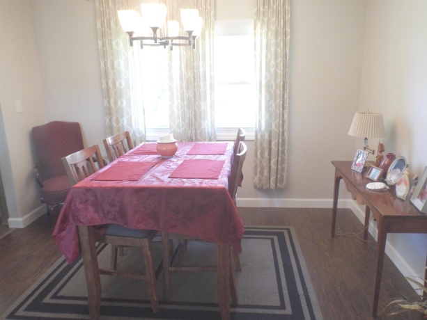 642 Homestead, ROCKFORD, Illinois 61102, 3 Bedrooms Bedrooms, ,2 BathroomsBathrooms,House,For Sale,Homestead,202602769
