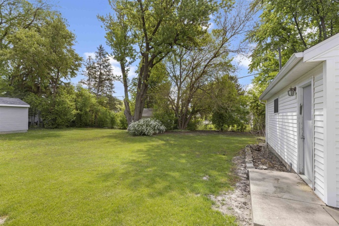 3107 BARRINGTON, ROCKFORD, Illinois 61107, 3 Bedrooms Bedrooms, ,1 BathroomBathrooms,House,For Sale,BARRINGTON,202602771