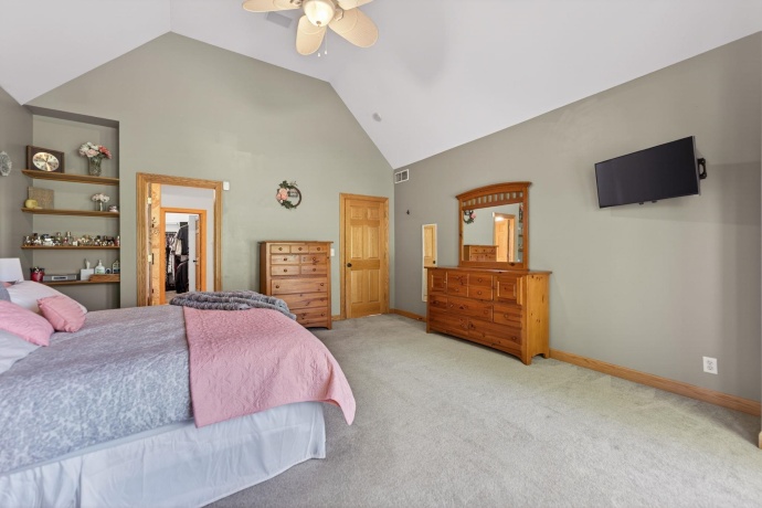 12324 Cameron, CALEDONIA, Illinois 61011, 5 Bedrooms Bedrooms, ,4 BathroomsBathrooms,House,For Sale,Cameron,202602772