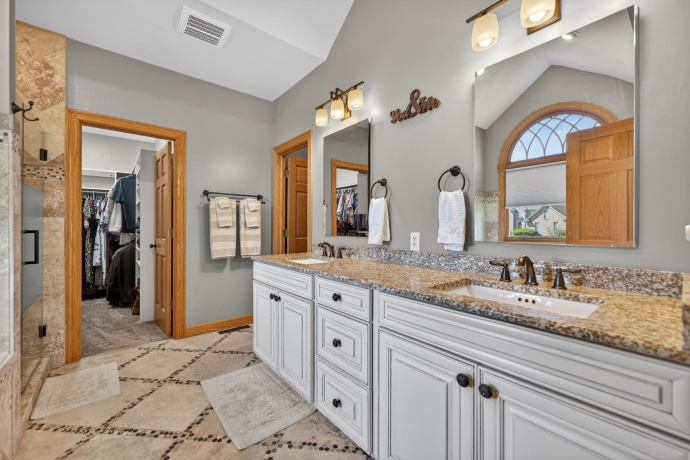 12324 Cameron, CALEDONIA, Illinois 61011, 5 Bedrooms Bedrooms, ,4 BathroomsBathrooms,House,For Sale,Cameron,202602772