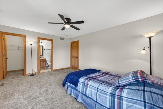 12324 Cameron, CALEDONIA, Illinois 61011, 5 Bedrooms Bedrooms, ,4 BathroomsBathrooms,House,For Sale,Cameron,202602772