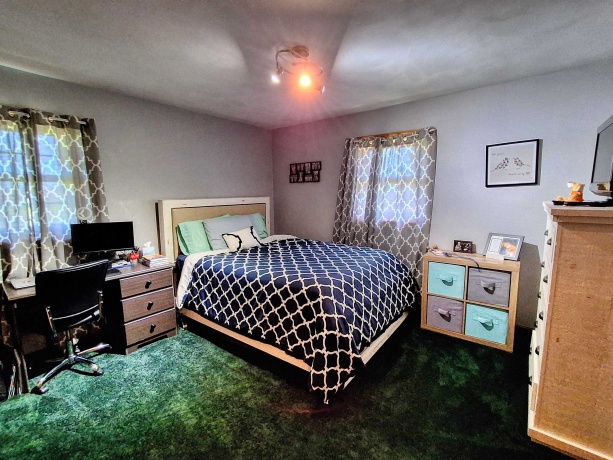 7009 Pearl City, FREEPORT, Illinois 61032, 3 Bedrooms Bedrooms, ,1 BathroomBathrooms,House,For Sale,Pearl City,202602774