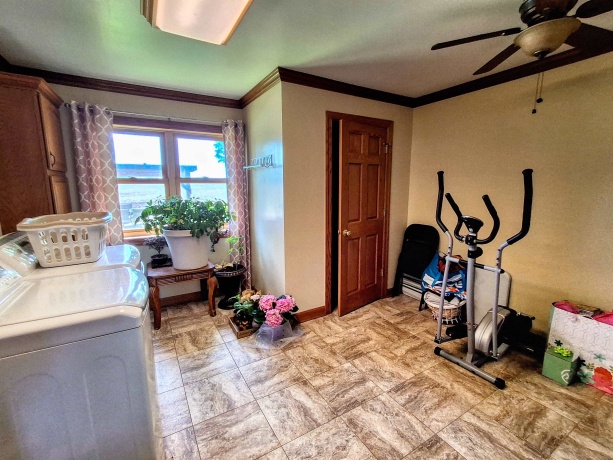 7009 Pearl City, FREEPORT, Illinois 61032, 3 Bedrooms Bedrooms, ,1 BathroomBathrooms,House,For Sale,Pearl City,202602774