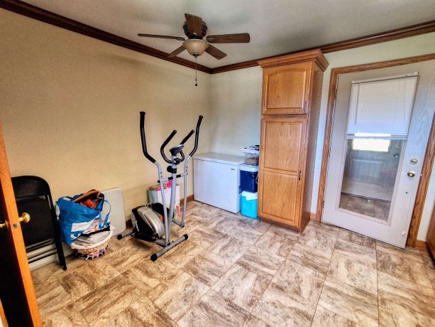 7009 Pearl City, FREEPORT, Illinois 61032, 3 Bedrooms Bedrooms, ,1 BathroomBathrooms,House,For Sale,Pearl City,202602774