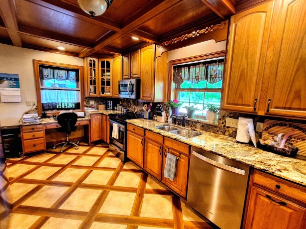 7009 Pearl City, FREEPORT, Illinois 61032, 3 Bedrooms Bedrooms, ,1 BathroomBathrooms,House,For Sale,Pearl City,202602774