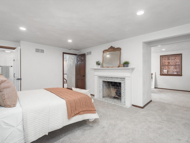 1927 Baintree, LAKE SUMMERSET, Illinois 61019, 4 Bedrooms Bedrooms, ,3 BathroomsBathrooms,House,For Sale,Baintree,202602775