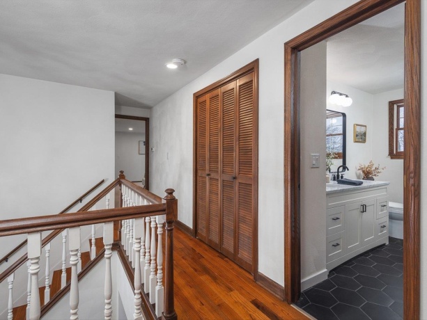 1927 Baintree, LAKE SUMMERSET, Illinois 61019, 4 Bedrooms Bedrooms, ,3 BathroomsBathrooms,House,For Sale,Baintree,202602775