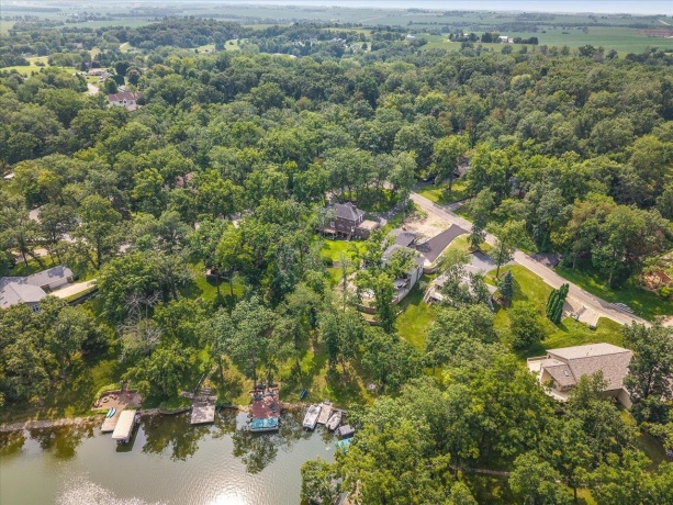 1927 Baintree, LAKE SUMMERSET, Illinois 61019, 4 Bedrooms Bedrooms, ,3 BathroomsBathrooms,House,For Sale,Baintree,202602775
