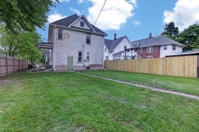 1423 7th, ROCKFORD, Illinois 61104, ,2 Units,For Sale,7th,202602779