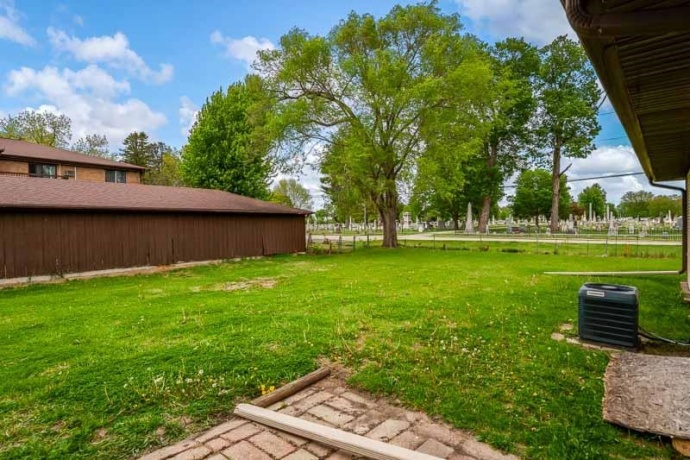 320 MARSHALL, BELVIDERE, Illinois 61008, 3 Bedrooms Bedrooms, ,1 BathroomBathrooms,House,For Sale,MARSHALL,202602776
