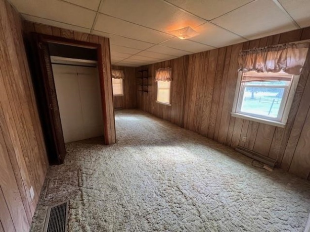 913 15th, FREEPORT, Illinois 61032, 2 Bedrooms Bedrooms, ,1 BathroomBathrooms,House,For Sale,15th,202602777