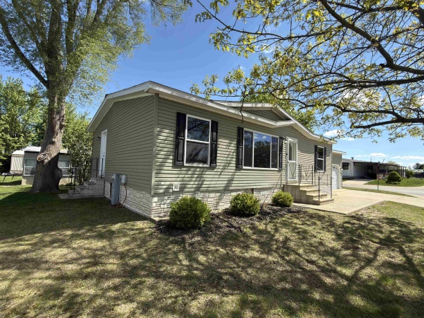 498 Park, BELVIDERE, Illinois 61008, 3 Bedrooms Bedrooms, ,2 BathroomsBathrooms,House,For Sale,Park,202602778
