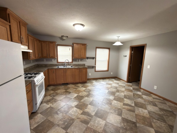 498 Park, BELVIDERE, Illinois 61008, 3 Bedrooms Bedrooms, ,2 BathroomsBathrooms,House,For Sale,Park,202602778