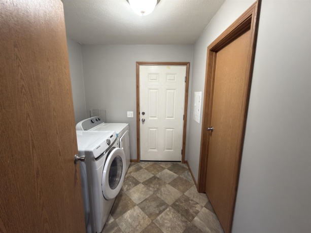498 Park, BELVIDERE, Illinois 61008, 3 Bedrooms Bedrooms, ,2 BathroomsBathrooms,House,For Sale,Park,202602778