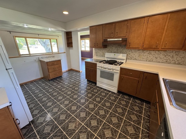 401 Ridge, SHANNON, Illinois 61078, 2 Bedrooms Bedrooms, ,2 BathroomsBathrooms,House,For Sale,Ridge,202602781