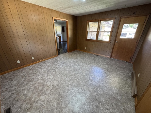 401 Ridge, SHANNON, Illinois 61078, 2 Bedrooms Bedrooms, ,2 BathroomsBathrooms,House,For Sale,Ridge,202602781