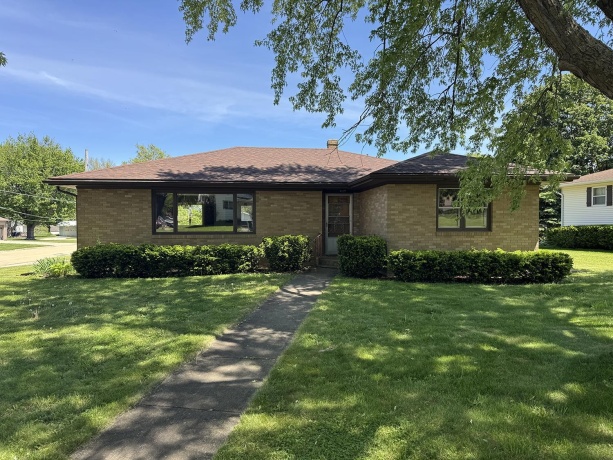 401 Ridge, SHANNON, Illinois 61078, 2 Bedrooms Bedrooms, ,2 BathroomsBathrooms,House,For Sale,Ridge,202602781