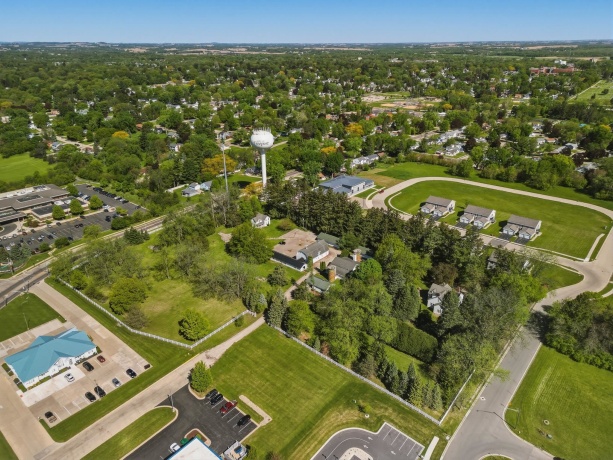 1650-1654 Hance, FREEPORT, Illinois 61032, ,Mixed Use,For Sale,Hance,202602783