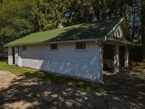 1650-1654 Hance, FREEPORT, Illinois 61032, ,Mixed Use,For Sale,Hance,202602783