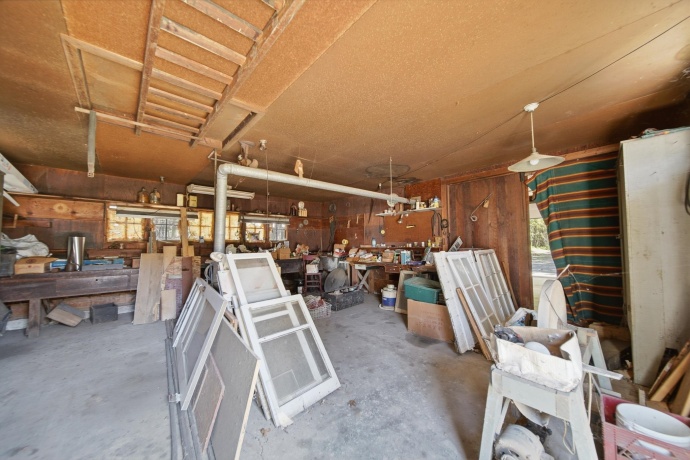 1650-1654 Hance, FREEPORT, Illinois 61032, ,Mixed Use,For Sale,Hance,202602783