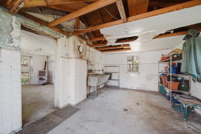 1650-1654 Hance, FREEPORT, Illinois 61032, ,Mixed Use,For Sale,Hance,202602783