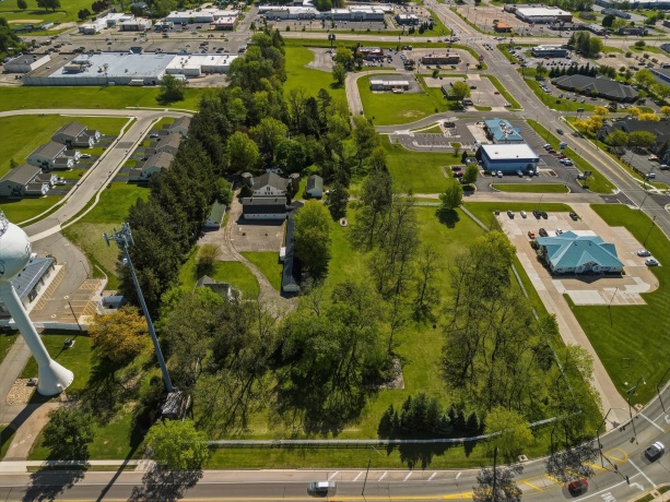 1650-1654 Hance, FREEPORT, Illinois 61032, ,Mixed Use,For Sale,Hance,202602783