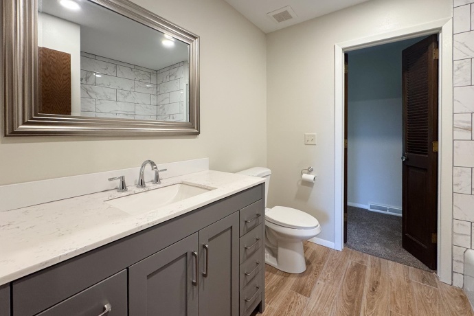 7607 Larwinn, ROCKFORD, Illinois 61107, 3 Bedrooms Bedrooms, ,2 BathroomsBathrooms,House,For Sale,Larwinn,202602782