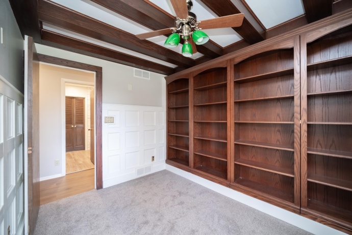 7607 Larwinn, ROCKFORD, Illinois 61107, 3 Bedrooms Bedrooms, ,2 BathroomsBathrooms,House,For Sale,Larwinn,202602782
