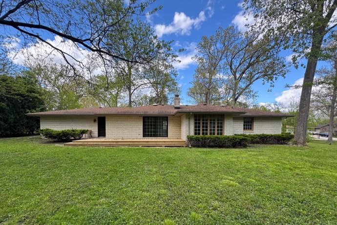 7607 Larwinn, ROCKFORD, Illinois 61107, 3 Bedrooms Bedrooms, ,2 BathroomsBathrooms,House,For Sale,Larwinn,202602782