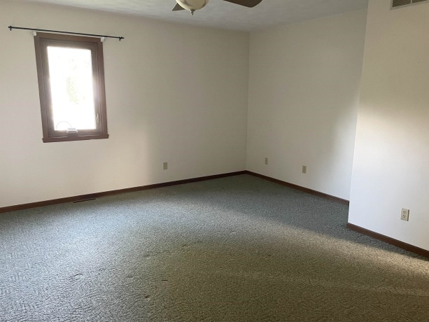 618 Macomb, BELVIDERE, Illinois 61008, 3 Bedrooms Bedrooms, ,2 BathroomsBathrooms,House,For Sale,Macomb,202602784