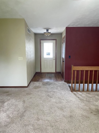 618 Macomb, BELVIDERE, Illinois 61008, 3 Bedrooms Bedrooms, ,2 BathroomsBathrooms,House,For Sale,Macomb,202602784