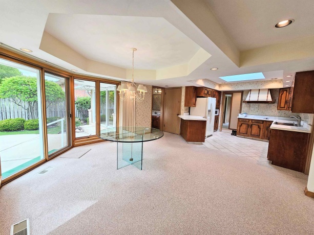 522 Sunrise, ROCKFORD, Illinois 61107, 2 Bedrooms Bedrooms, ,1 BathroomBathrooms,House,For Sale,Sunrise,202602785