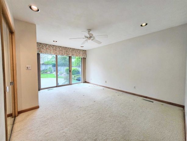 522 Sunrise, ROCKFORD, Illinois 61107, 2 Bedrooms Bedrooms, ,1 BathroomBathrooms,House,For Sale,Sunrise,202602785