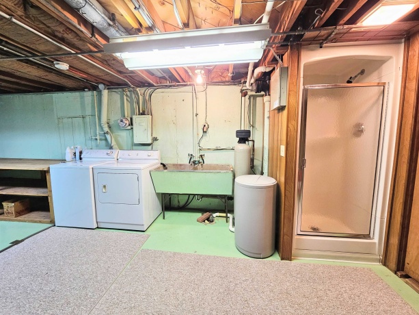 522 Sunrise, ROCKFORD, Illinois 61107, 2 Bedrooms Bedrooms, ,1 BathroomBathrooms,House,For Sale,Sunrise,202602785