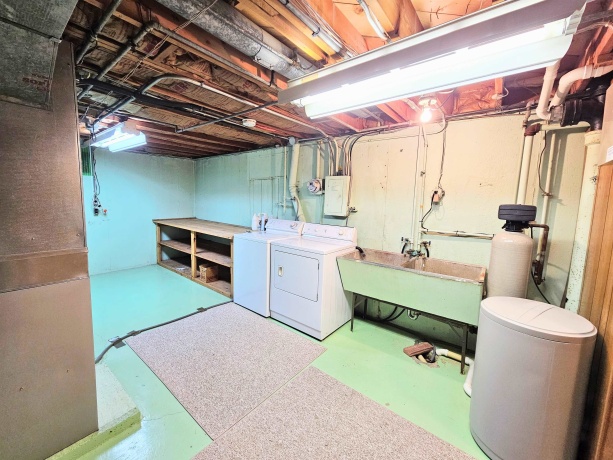 522 Sunrise, ROCKFORD, Illinois 61107, 2 Bedrooms Bedrooms, ,1 BathroomBathrooms,House,For Sale,Sunrise,202602785