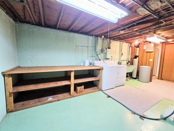 522 Sunrise, ROCKFORD, Illinois 61107, 2 Bedrooms Bedrooms, ,1 BathroomBathrooms,House,For Sale,Sunrise,202602785