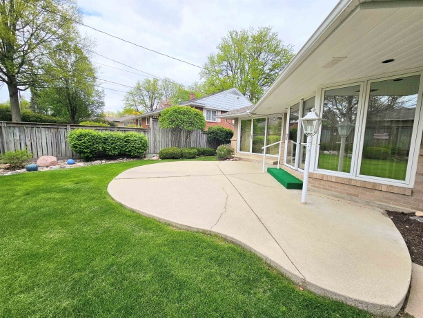 522 Sunrise, ROCKFORD, Illinois 61107, 2 Bedrooms Bedrooms, ,1 BathroomBathrooms,House,For Sale,Sunrise,202602785