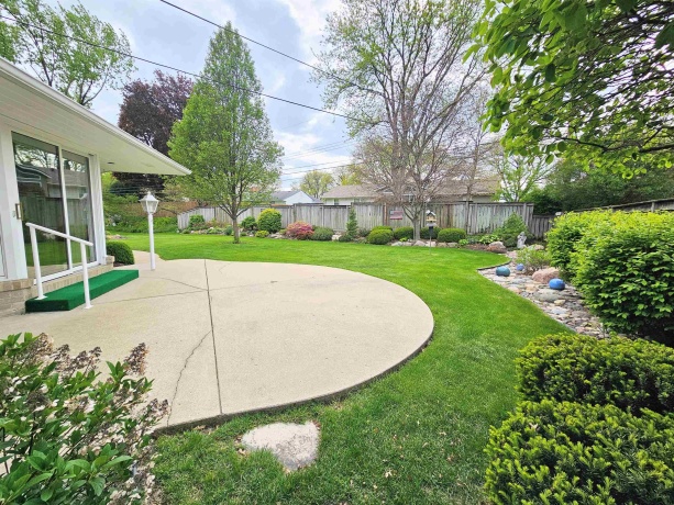 522 Sunrise, ROCKFORD, Illinois 61107, 2 Bedrooms Bedrooms, ,1 BathroomBathrooms,House,For Sale,Sunrise,202602785