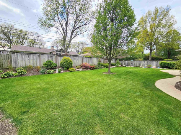 522 Sunrise, ROCKFORD, Illinois 61107, 2 Bedrooms Bedrooms, ,1 BathroomBathrooms,House,For Sale,Sunrise,202602785