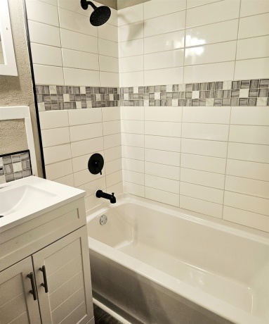 1707 Grant, ROCKFORD, Illinois 61103, 2 Bedrooms Bedrooms, ,1 BathroomBathrooms,House,For Sale,Grant,202602786