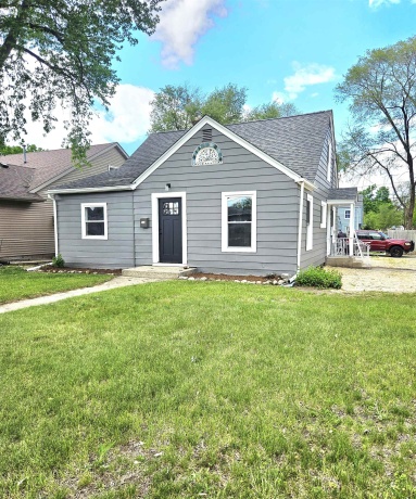 1401 Barton, ROCKFORD, Illinois 61103, 3 Bedrooms Bedrooms, ,1 BathroomBathrooms,House,For Sale,Barton,202602787