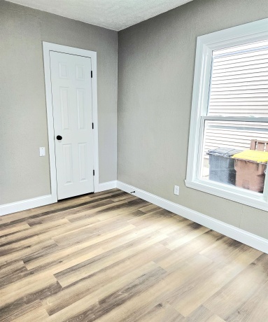 1401 Barton, ROCKFORD, Illinois 61103, 3 Bedrooms Bedrooms, ,1 BathroomBathrooms,House,For Sale,Barton,202602787
