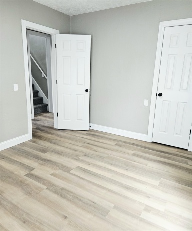 1401 Barton, ROCKFORD, Illinois 61103, 3 Bedrooms Bedrooms, ,1 BathroomBathrooms,House,For Sale,Barton,202602787