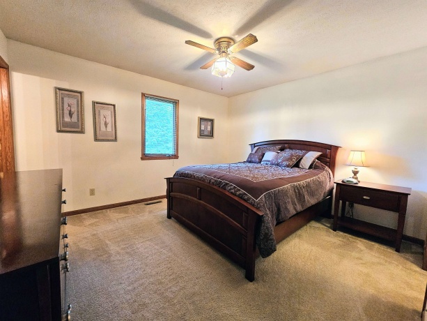 6090 Chatsworth, ROCKFORD, Illinois 61109, 3 Bedrooms Bedrooms, ,2 BathroomsBathrooms,House,For Sale,Chatsworth,202602790
