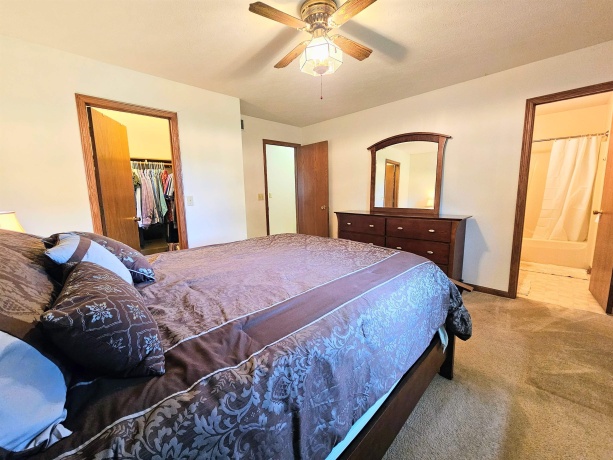 6090 Chatsworth, ROCKFORD, Illinois 61109, 3 Bedrooms Bedrooms, ,2 BathroomsBathrooms,House,For Sale,Chatsworth,202602790