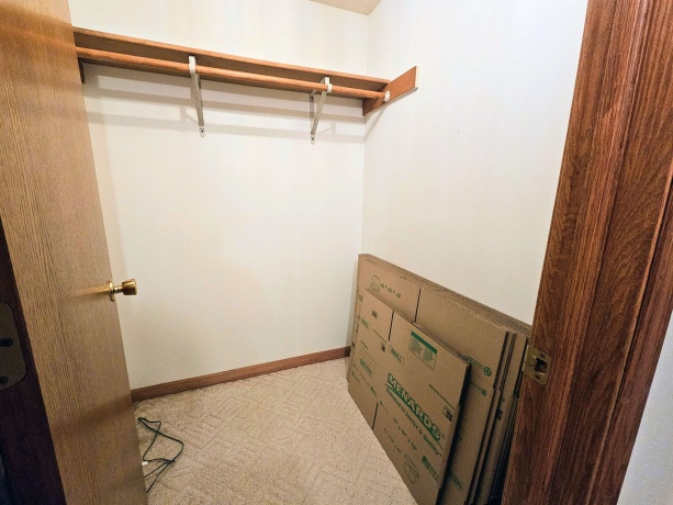 6090 Chatsworth, ROCKFORD, Illinois 61109, 3 Bedrooms Bedrooms, ,2 BathroomsBathrooms,House,For Sale,Chatsworth,202602790