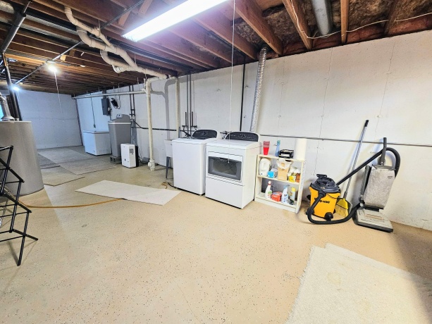 6090 Chatsworth, ROCKFORD, Illinois 61109, 3 Bedrooms Bedrooms, ,2 BathroomsBathrooms,House,For Sale,Chatsworth,202602790
