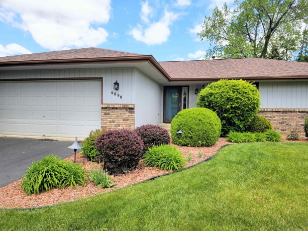 6090 Chatsworth, ROCKFORD, Illinois 61109, 3 Bedrooms Bedrooms, ,2 BathroomsBathrooms,House,For Sale,Chatsworth,202602790