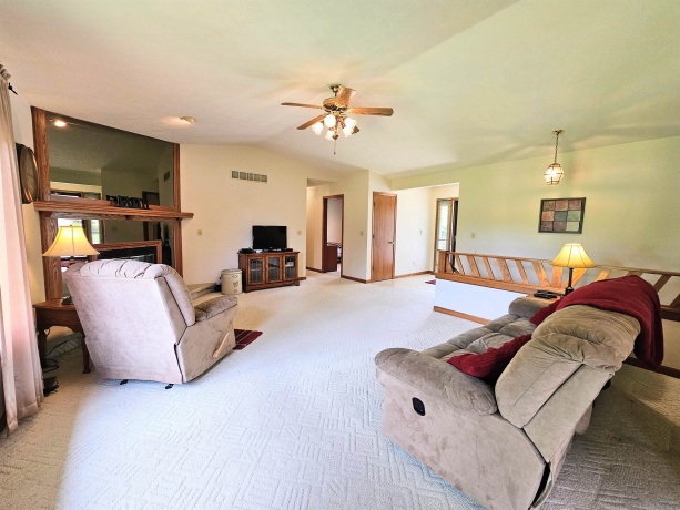 6090 Chatsworth, ROCKFORD, Illinois 61109, 3 Bedrooms Bedrooms, ,2 BathroomsBathrooms,House,For Sale,Chatsworth,202602790
